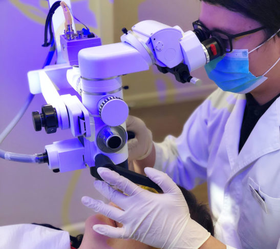 Microscope-Dental-Technology-Footscray